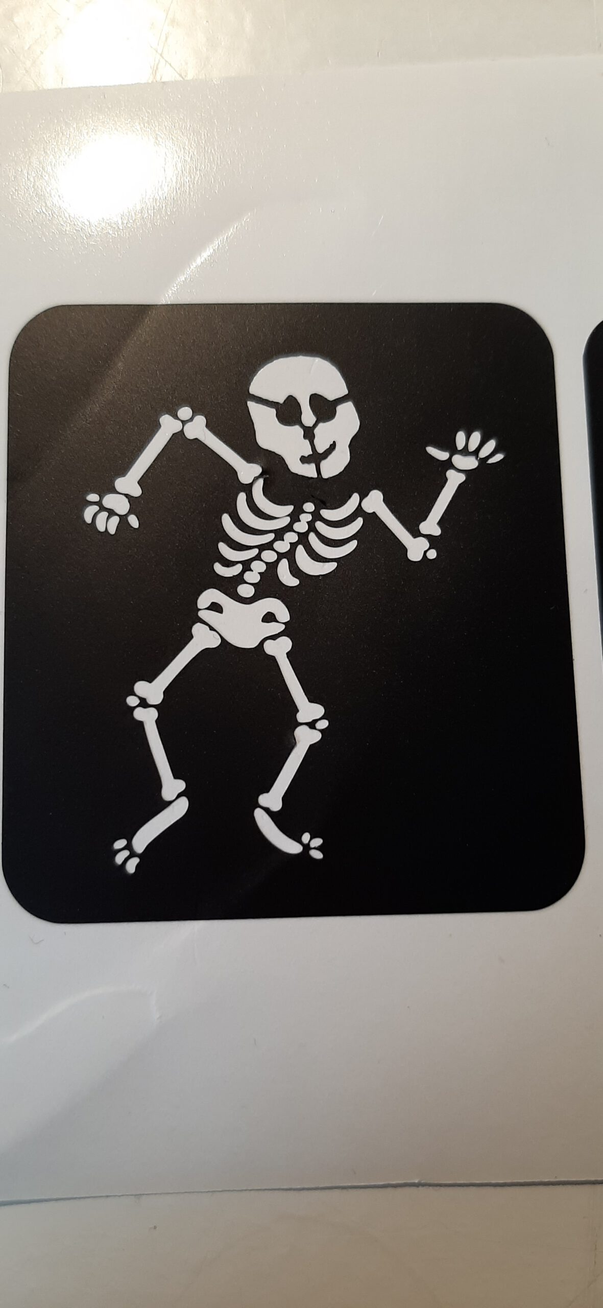 skelet dans